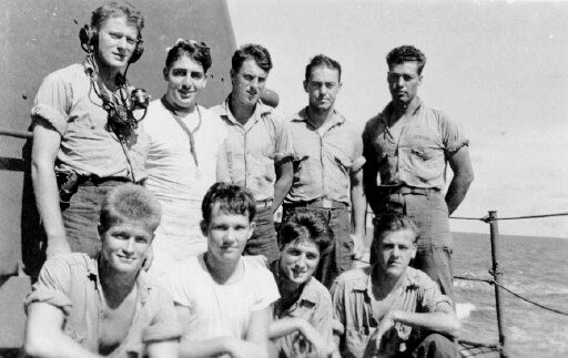 Gun #54 Crew:<br>BACK ROW (L&rarr;R) K. Moore, G. Pacitti, J. Petelle, J. Emerson, J. Bynum.<br>FRONT ROW (L&rarr;R) J. Hillman, P. Withers, F. Pettigrew, R. Gesiakowski.